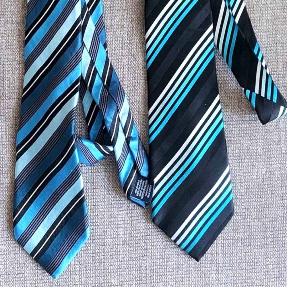 Le Chateau ties